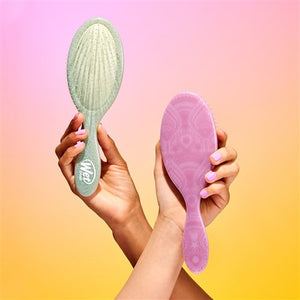 Wet Brush Reclaimed Romance Detangler Purple - image 5