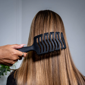 Lust - Luxury Flexible Vent Brush – product view 4