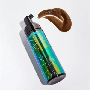 St Tropez - Self Tan Extra Dark Mousse & Application Mitt Duo Bundle – St Tropez Self Tan Extra Dark Mousse 200ml (detail)