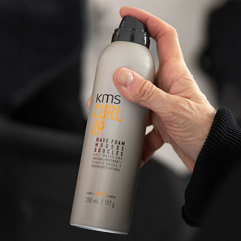 KMS - CurlUp Wave Foam 200ml – product view 2