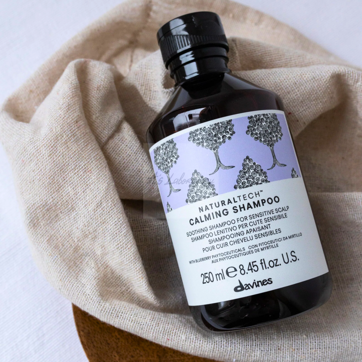 Davines - NaturalTech Calming Shampoo 250ml – product view 2