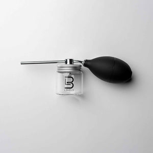 L3VEL3 - Hair Fibres Brown & Applicator Duo Bundle – L3VEL3 Hair Fibre Applicator (detail)