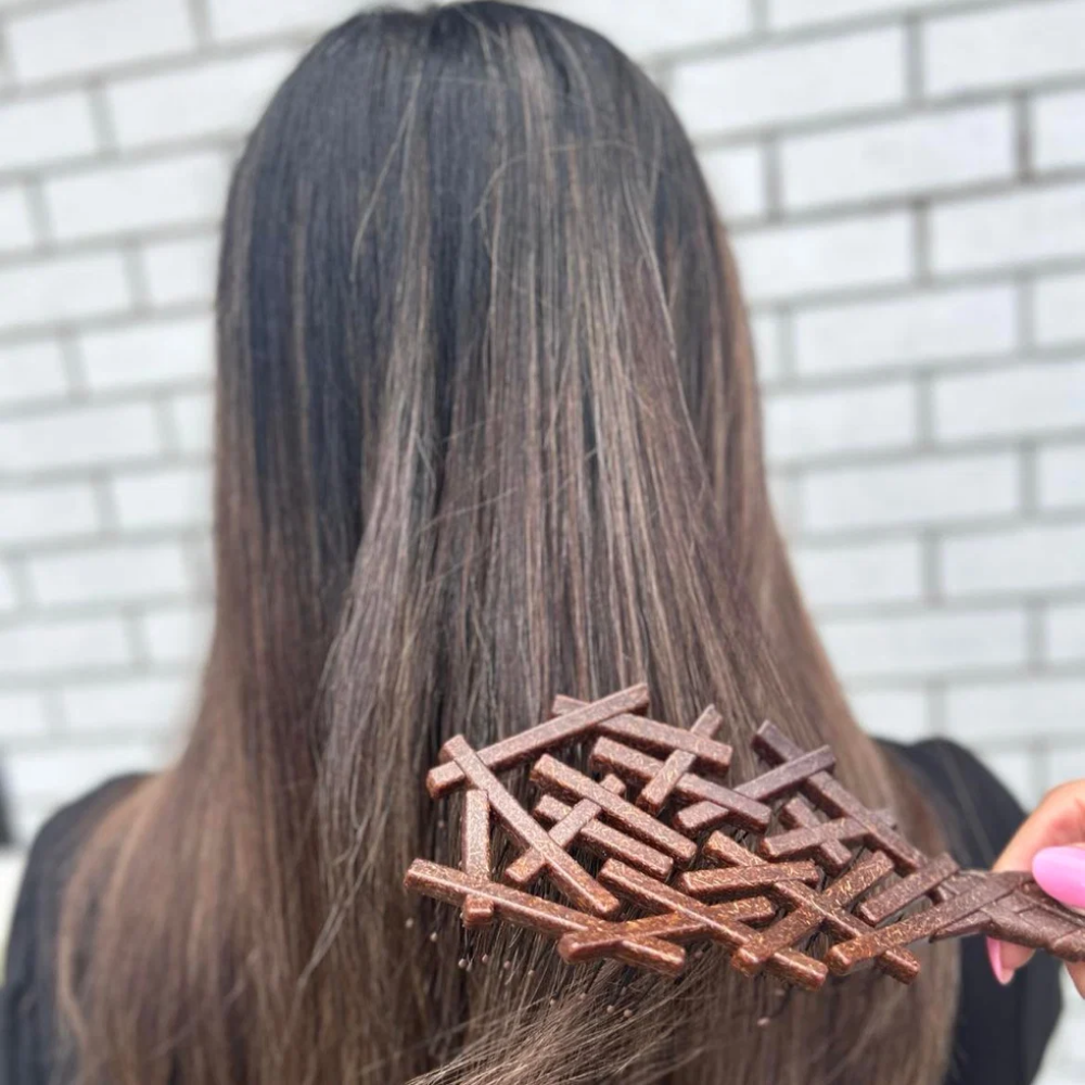 Lust - Detangling Coco Hair Brush – product view 2