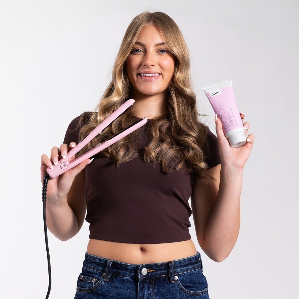 Muk Hair - Pink Straightener Original Style Stick Gift Set – set contents