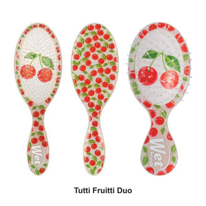 Wet Brush - Tutti Fruitti Detangler & Kids Mini Detangler Duo Cherry Bundle – bundle contents: Tutti Fruitti Detangler Cherry, Kids Mini Detangler Tutti Fruitti Cherry