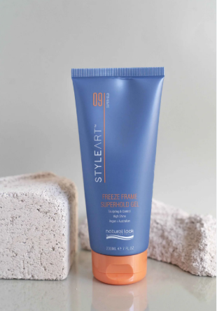 Natural Look - StyleArt Freeze Frame Superhold Gel 60ml – product image 2